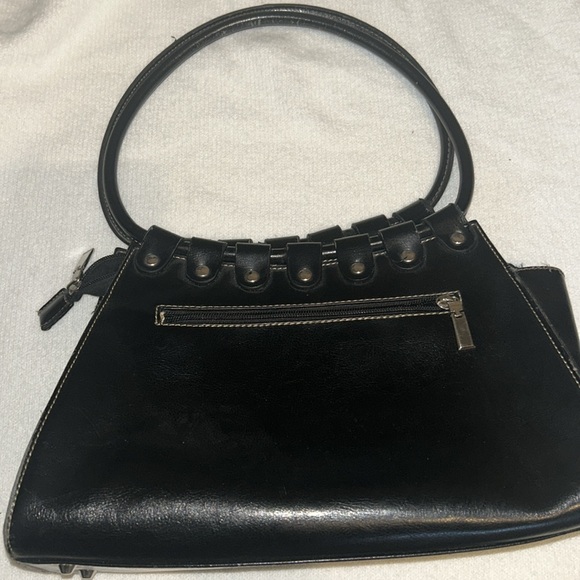 Vintage thrifted designer bag black in great condition - Picture 3 of 5